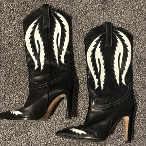Manolo Blahnik Black and White Heeled Boots